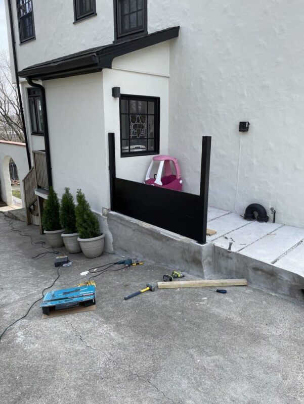 building Black Aluminum Fence