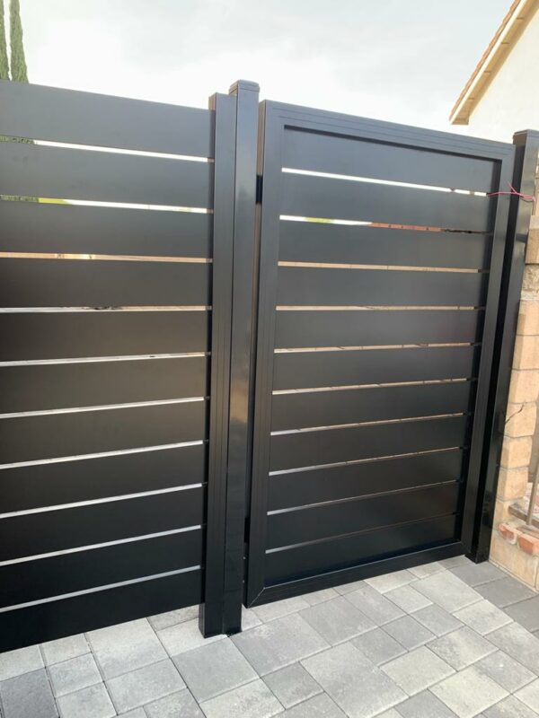 Black Aluminum driveway gate