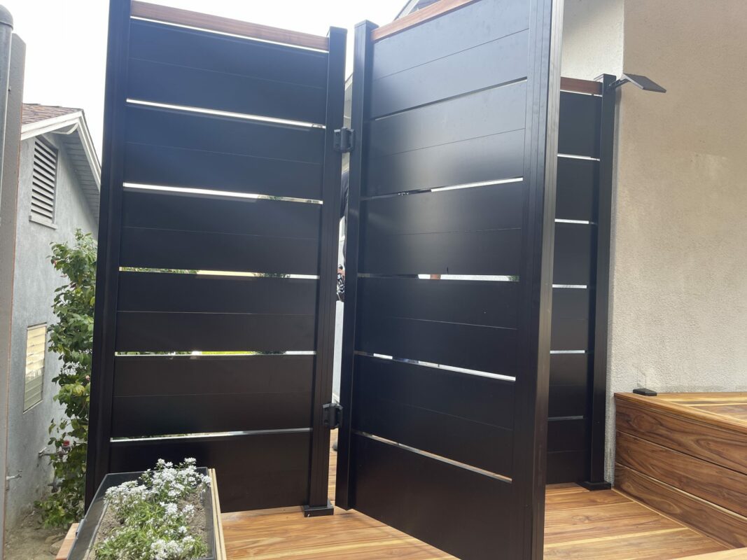 Black Aluminum gate and side panel