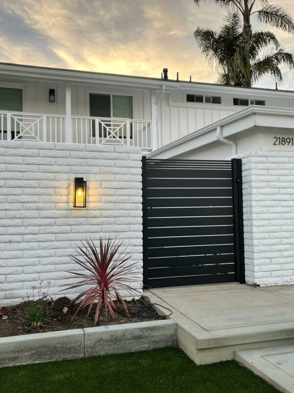 Black Aluminum side yard gate