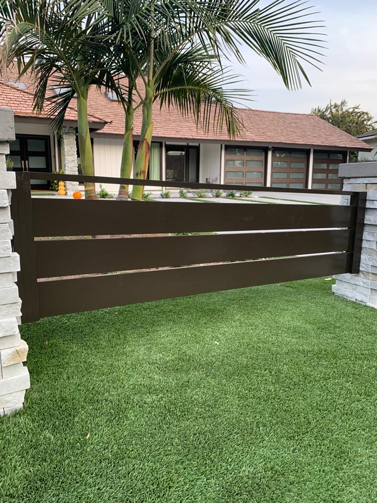 Bronze Aluminum fence
