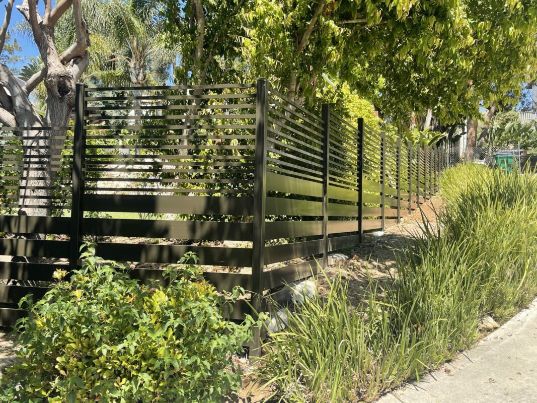 Bronze Aluminum fence