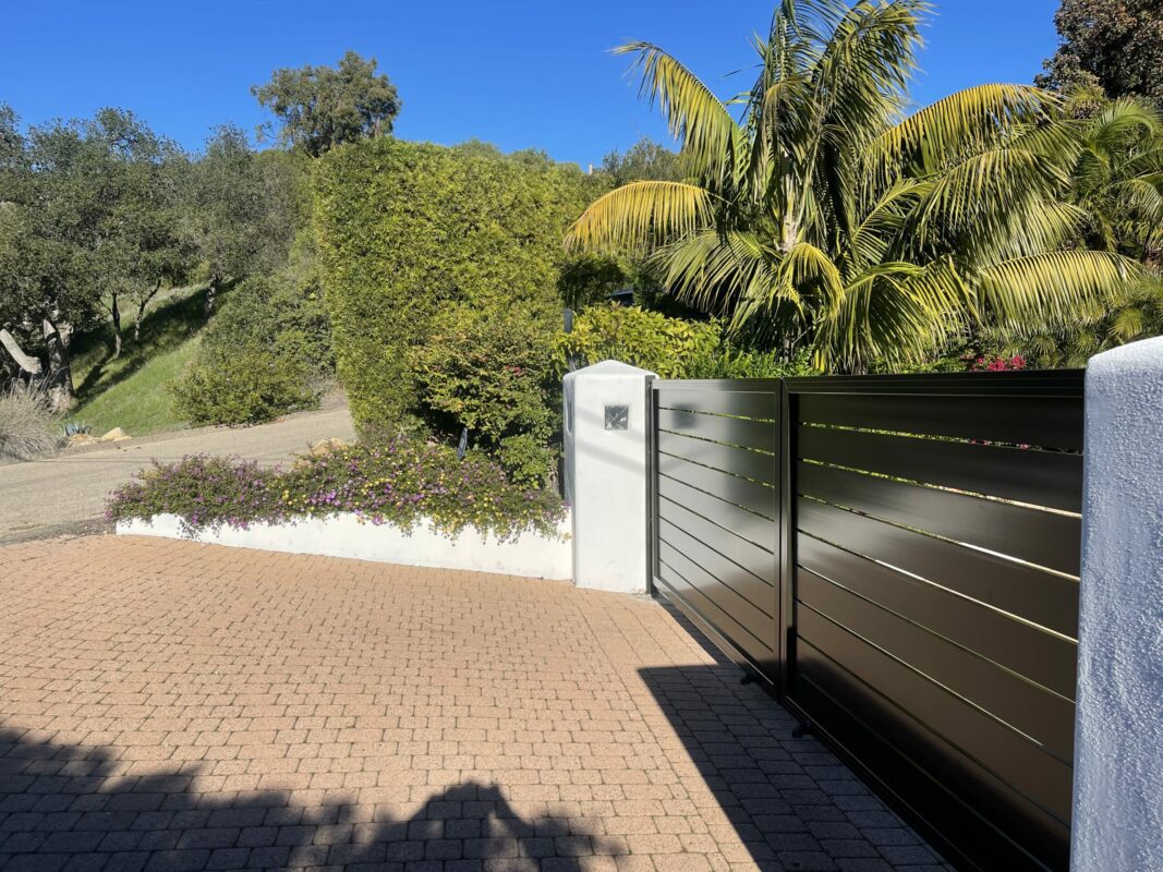 Bronze Aluminum fence