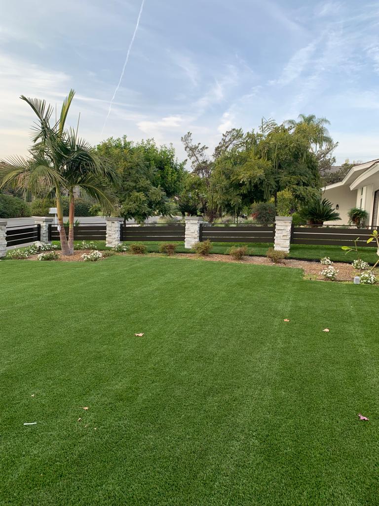 Bronze Aluminum fence