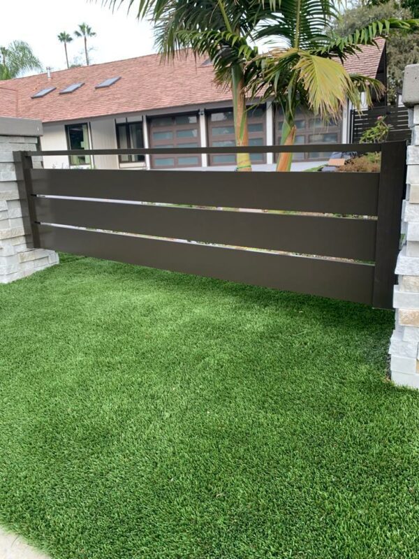 Bronze Aluminum fence