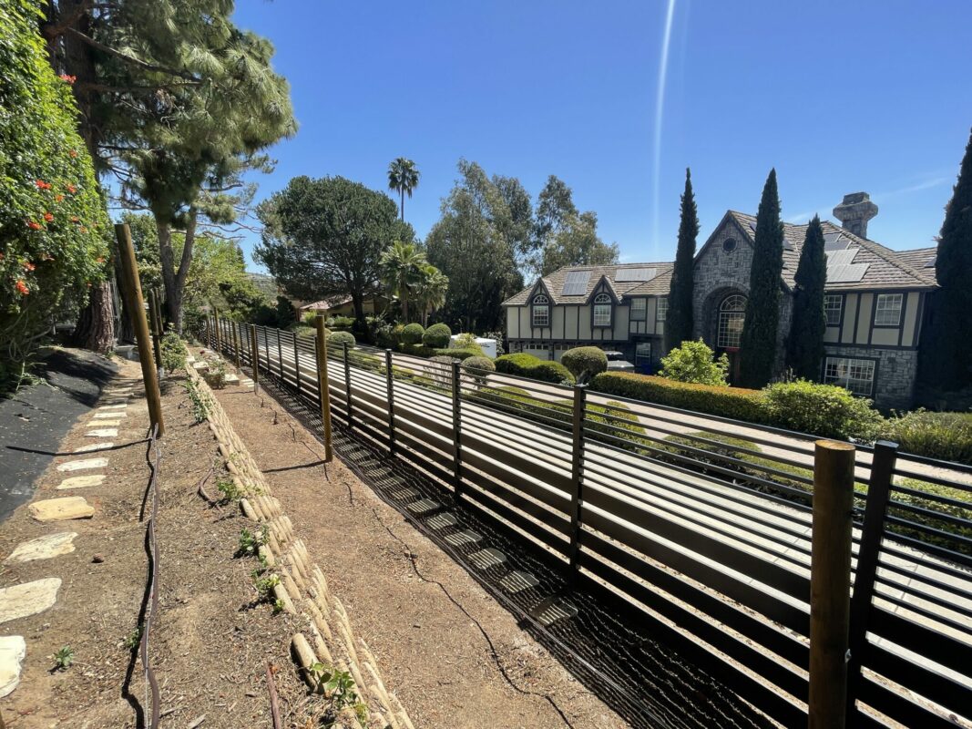 Bronze Aluminum fence