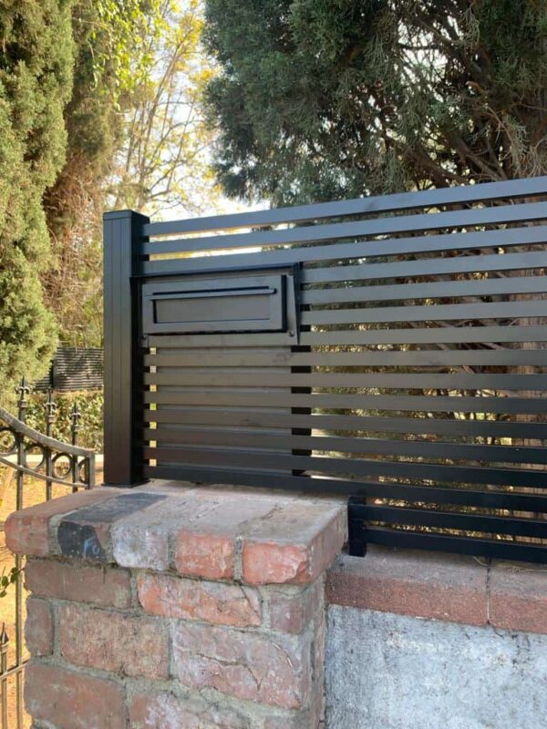 Modern black Aluminum wall topper