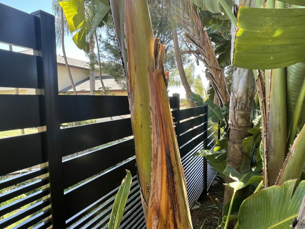 Black Aluminum horizontal fence