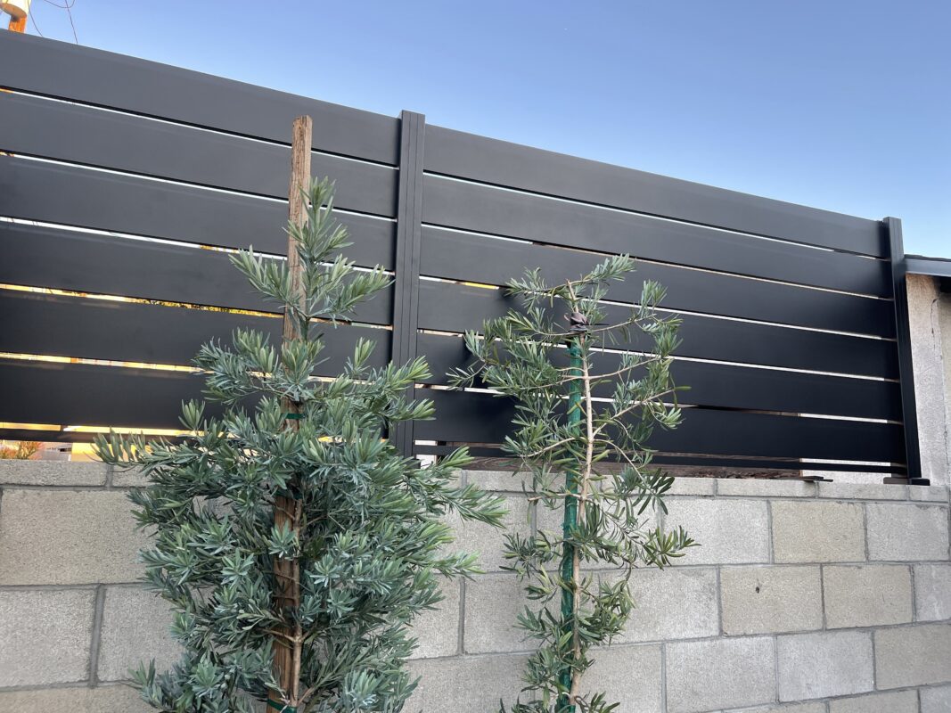 Black aluminum wall topper in Los Angeles