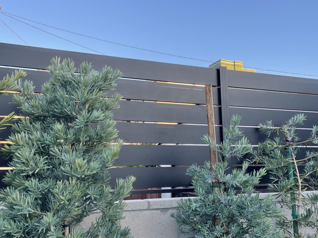 Black aluminum wall topper in Los Angeles