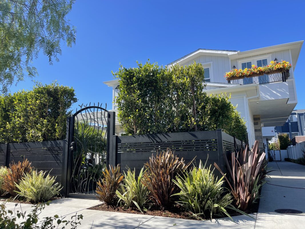 Front yard fence in Redondo Beach