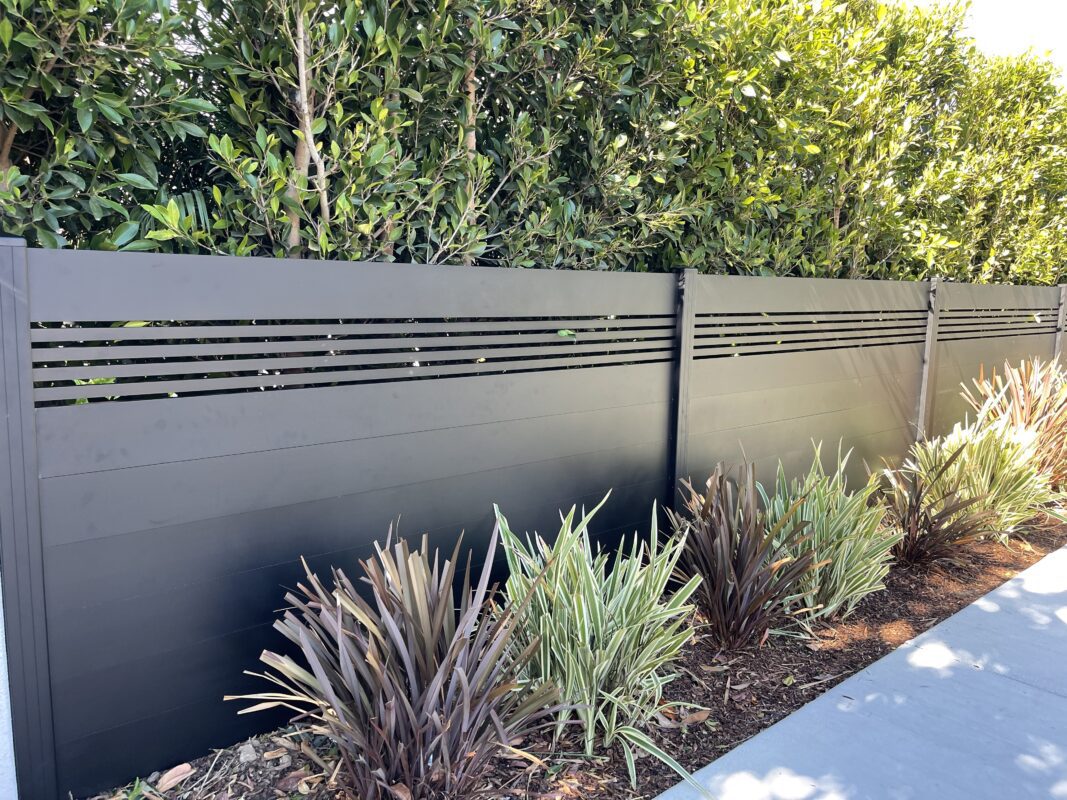 Front yard fence in Redondo Beach