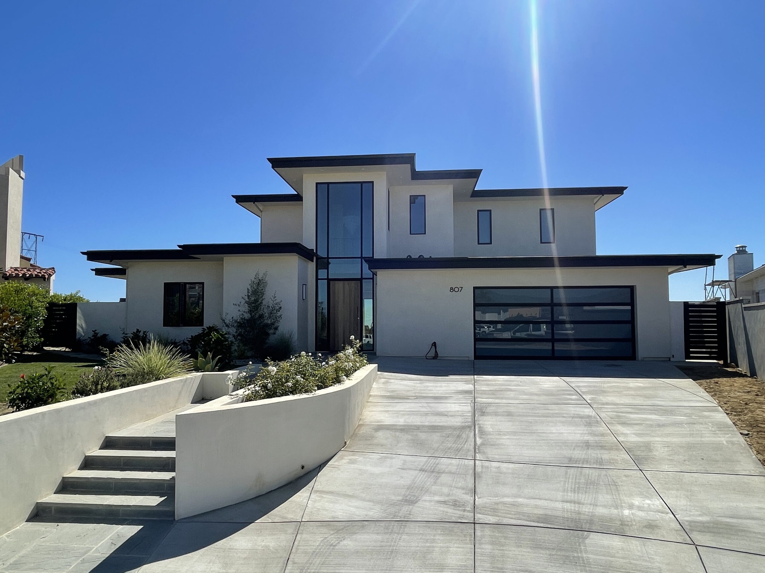 Two aluminum side gates in Ventura CA