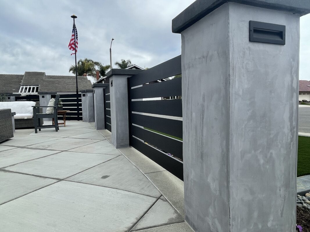 Beautiful curb appeal of a house in Huntington Beach, CA 92642