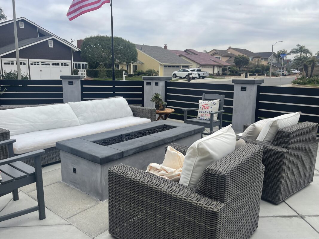 Beautiful curb appeal of a house in Huntington Beach, CA 92642