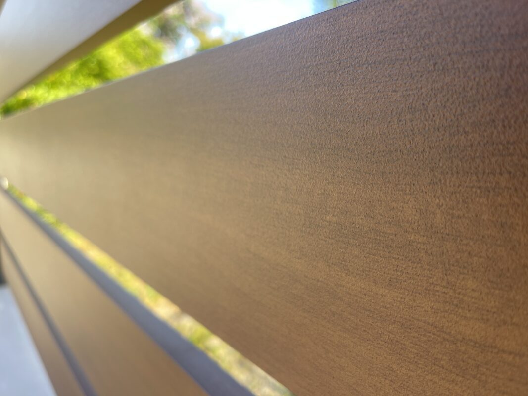 Wood color fence in Fillmore, CA 93015